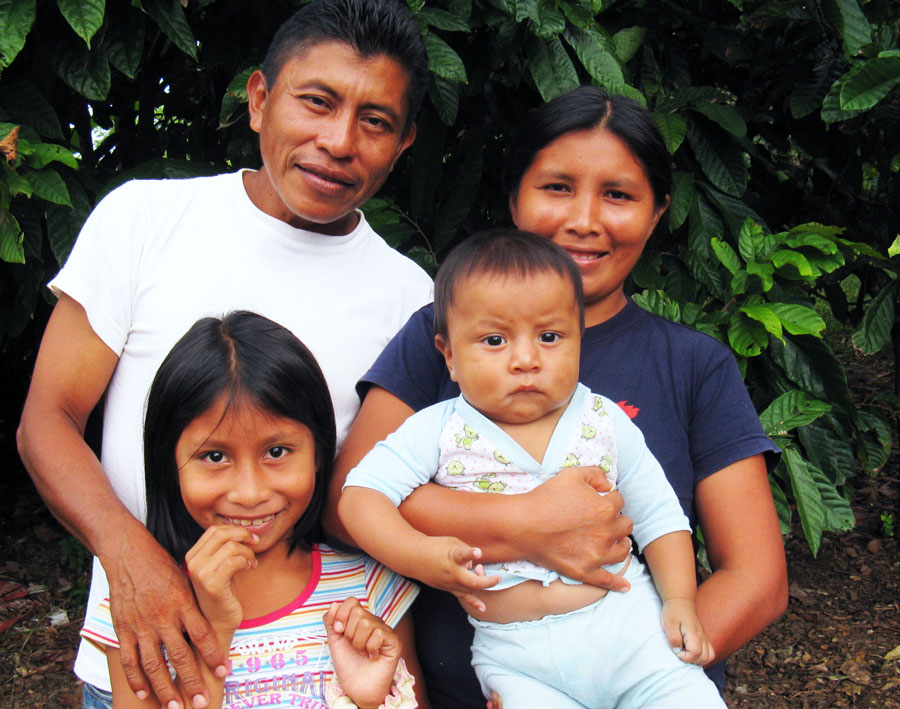 The Lord touched the hearts of a Guahibo couple Jose and Janet Perez with Children