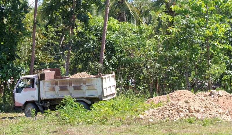 Fill Dirt Delivery